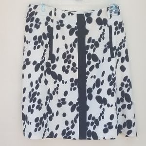 Worthington size 14 black & white skirt
